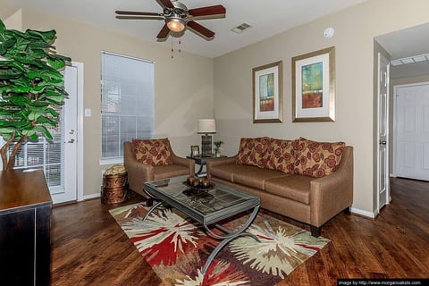 Morgan Oaks - 24